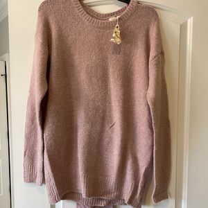 Entro open back sweater size lg NWT